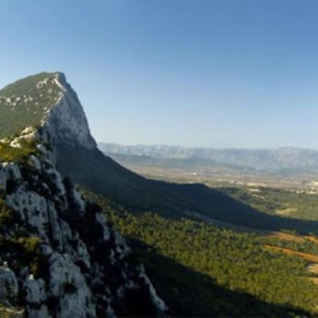 Gite Du Pic Saint Loup Valflaunes Exteriér fotografie